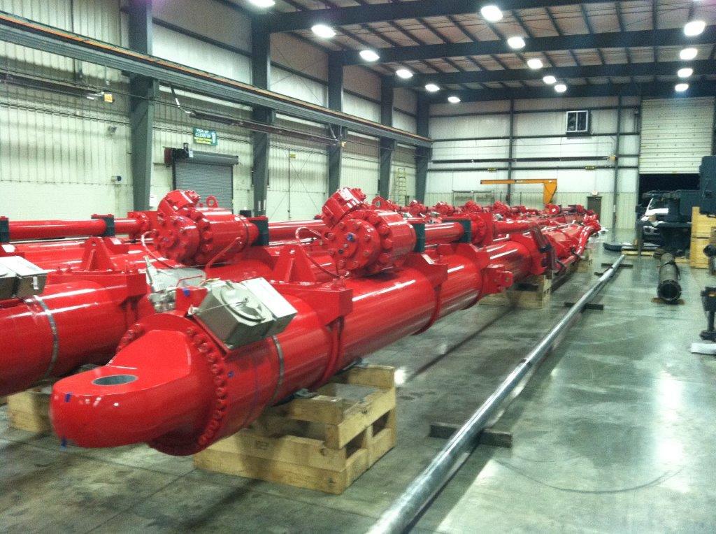 Oil & Gas Equipment, Breakbulk Cylinder, Project Caro Oil & Gas Equipment, Breakbulk Cylinder, Project Caro