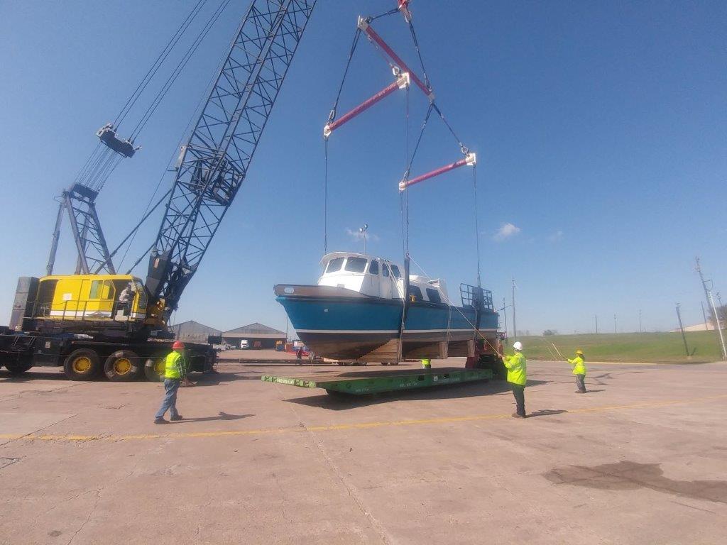 Boat on Sling, Terminal Stevedores, Breakbulk Cargo, Crane Lift, Terminal Operations Boat on Sling, Terminal Stevedores, Breakbulk Cargo, Crane Lift, Terminal Operations