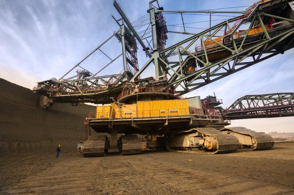 Mining Equipment, Hight & Heavy, Tracked, Project Cargo, Industrial Machinery, Oversized Mining Equipment, Hight & Heavy, Tracked, Project Cargo, Industrial Machinery, Oversized
